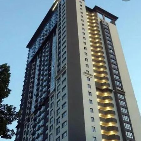 Modern Vip Smart. Apartment Kiev Luaran gambar