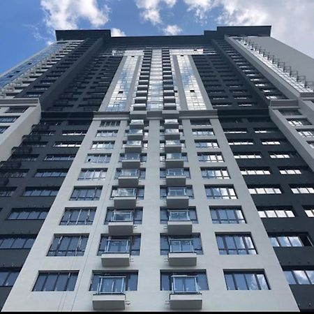 Modern Vip Smart. Apartment Kiev Luaran gambar