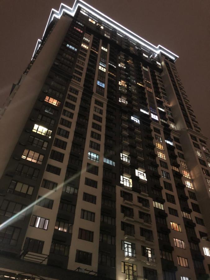 Modern Vip Smart. Apartment Kiev Luaran gambar